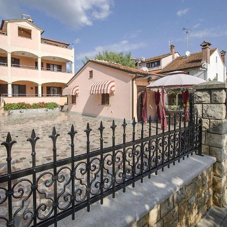 Apartments Patricija Rovinj Exterior photo
